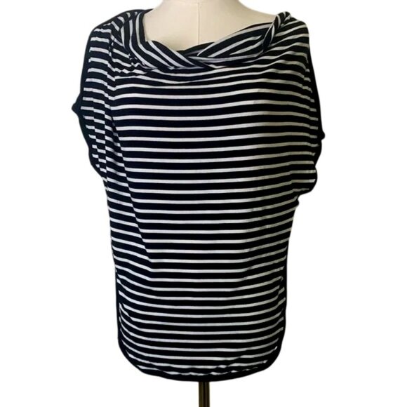 Vince Camuto Black and White Striped Women's Top. Women’s size XS. - Picture 1 of 9